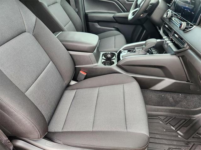 Photo of 2025 Radiant Red Chevrolet Colorado