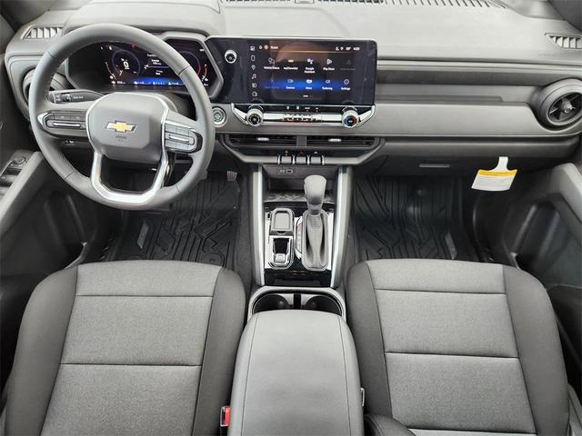 Photo of 2025 Radiant Red Chevrolet Colorado