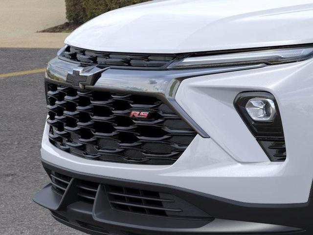 Photo of 2026 Iridescent Pearl Tricoat Chevrolet Trailblazer