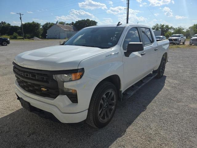 Photo of 2022 Summit White Chevrolet Silverado 1500