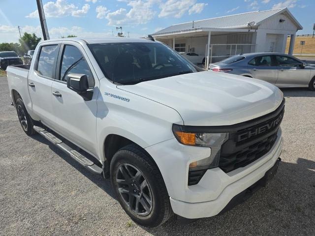 Photo of 2022 Summit White Chevrolet Silverado 1500