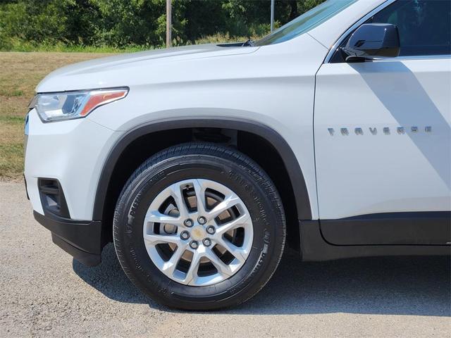 Photo of 2020 Summit White Chevrolet Traverse