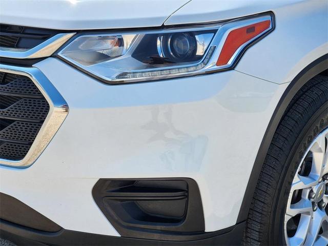 Photo of 2020 Summit White Chevrolet Traverse