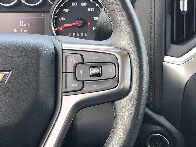 Photo of 2022 Northsky Blue Metallic Chevrolet Silverado 1500 Limited