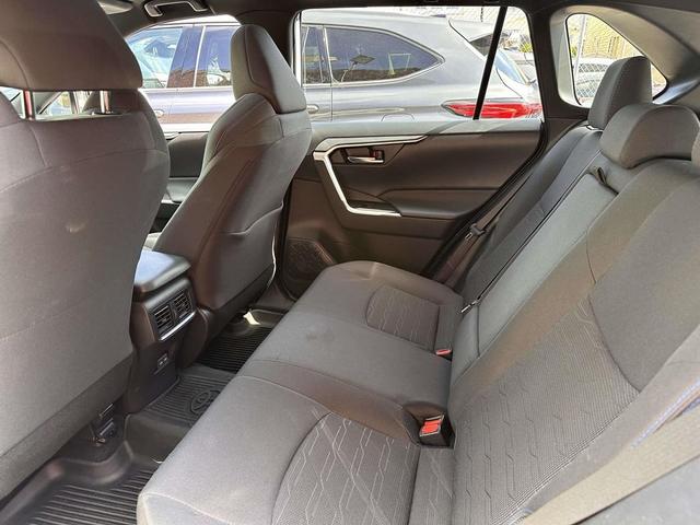 Photo of 2022 Blizzard Pearl Toyota RAV4 Hybrid