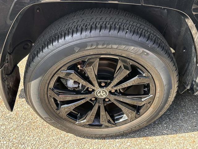 Photo of 2022 Blizzard Pearl Toyota RAV4 Hybrid