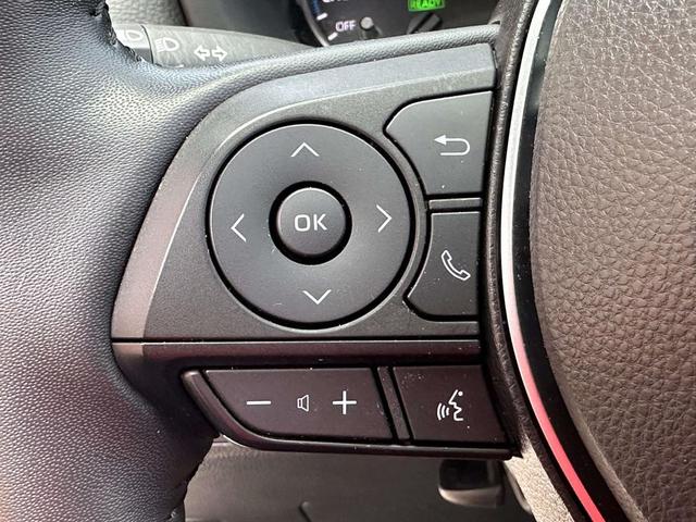 Photo of 2022 Blizzard Pearl Toyota RAV4 Hybrid
