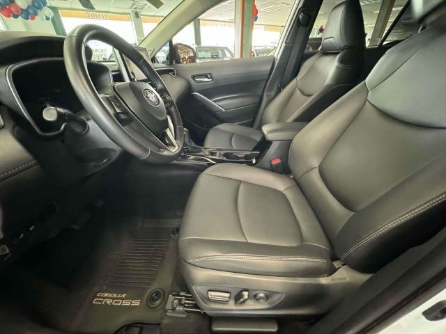 Photo of 2022 Wind Chill Pearl Toyota Corolla Cross