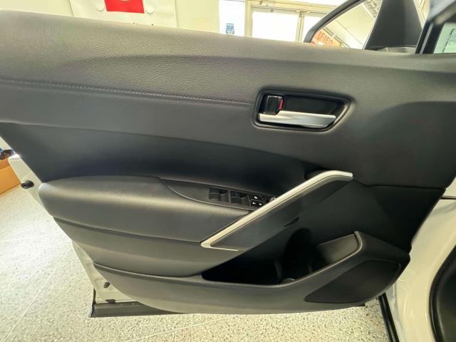 Photo of 2022 Wind Chill Pearl Toyota Corolla Cross
