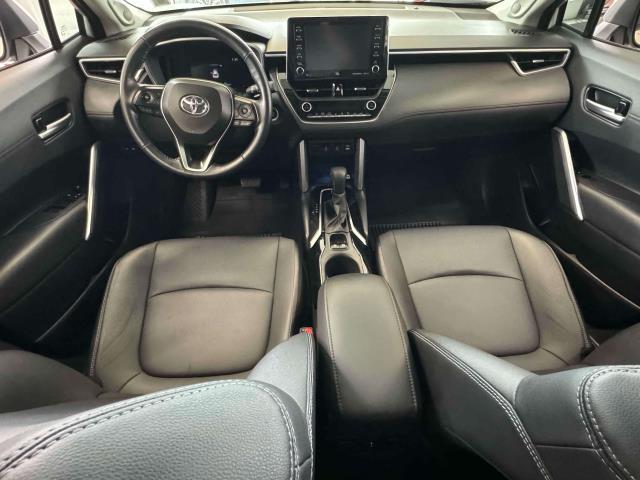 Photo of 2022 Wind Chill Pearl Toyota Corolla Cross