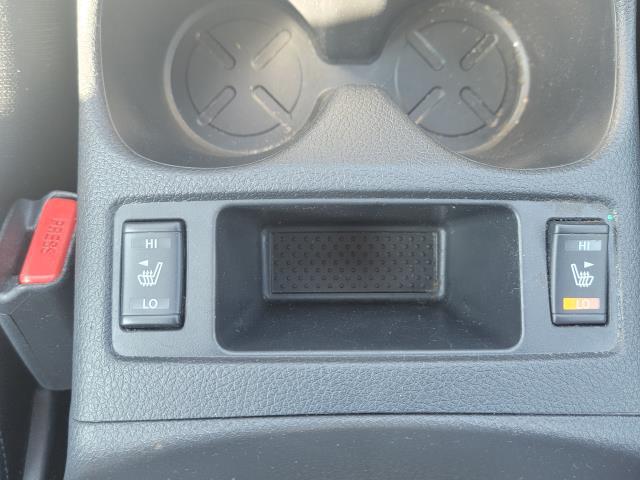 Photo of 2017 Magnetic Black Nissan Rogue