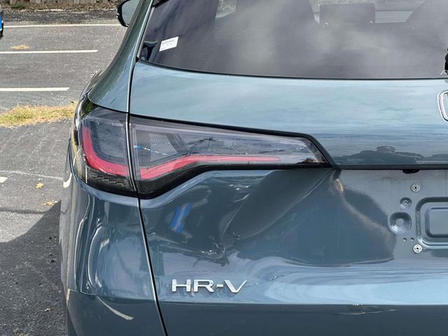 Photo of 2023 Nordic Forest Pearl Honda HR-V