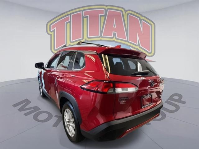 Photo of 2023 Barcelona Red Metallic Toyota Corolla Cross