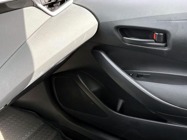 Photo of 2022 Classic Silver Metallic Toyota Corolla