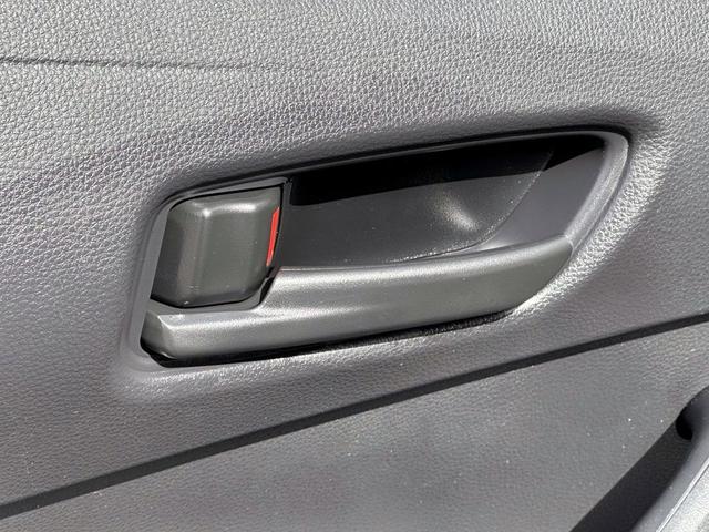 Photo of 2022 Classic Silver Metallic Toyota Corolla