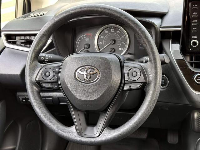 Photo of 2022 Classic Silver Metallic Toyota Corolla