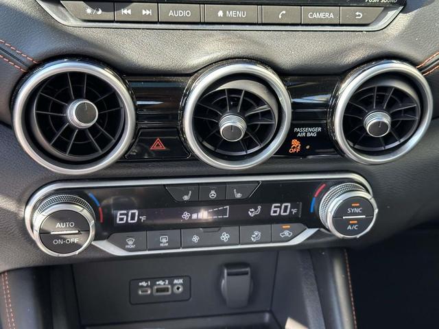 Photo of 2022 Super Black Nissan Sentra
