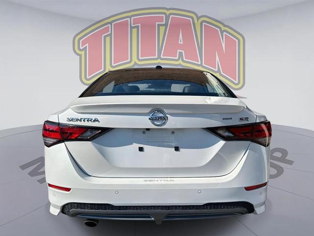 Photo of 2022 Super Black Nissan Sentra