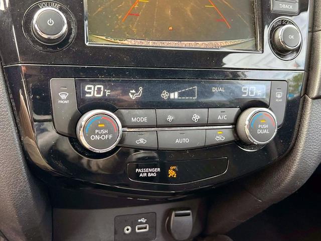 Photo of 2020 Brilliant Silver Metallic Nissan Rogue