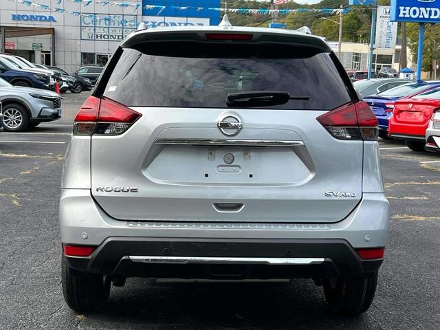 Photo of 2020 Brilliant Silver Metallic Nissan Rogue