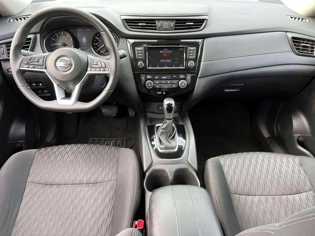 Photo of 2020 Brilliant Silver Metallic Nissan Rogue