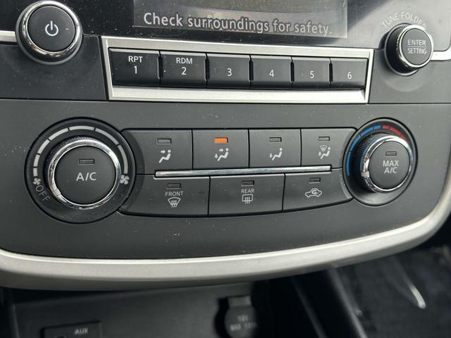 Photo of 2017 Brilliant Silver Nissan Altima
