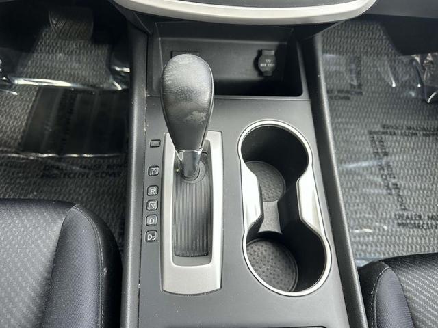 Photo of 2017 Brilliant Silver Nissan Altima