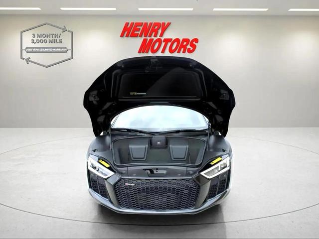 Photo of 2018 Black Audi R8