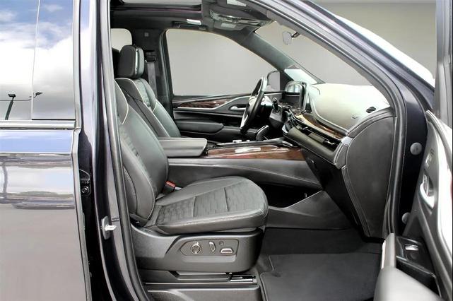 Photo of 2023 Gray Cadillac Escalade ESV