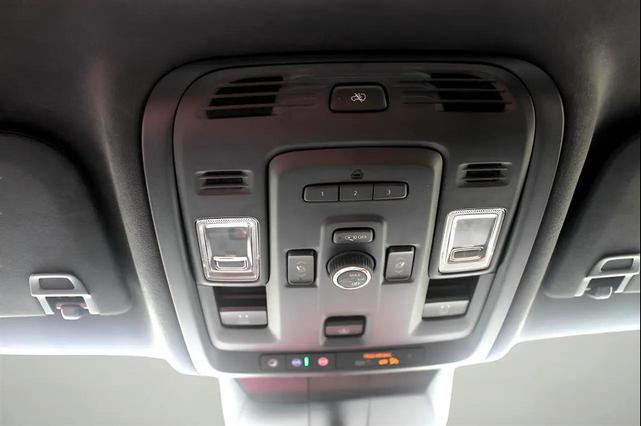 Photo of 2023 Gray Cadillac Escalade ESV