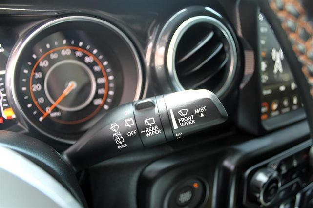 Photo of 2023 White Jeep Wrangler