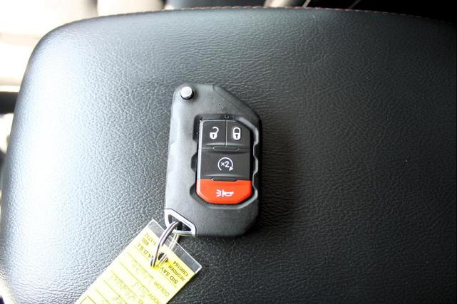 Photo of 2023 White Jeep Wrangler