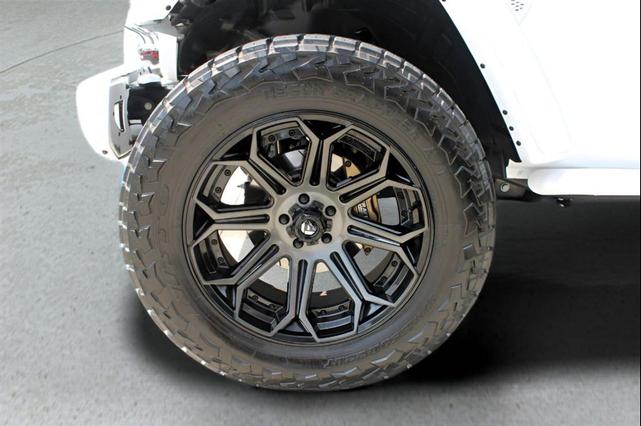 Photo of 2023 White Jeep Wrangler