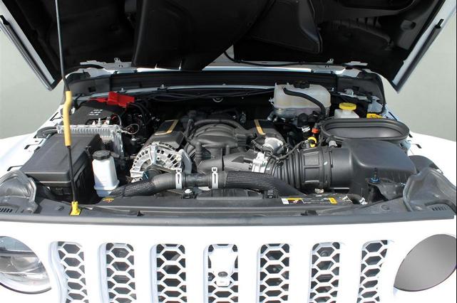 Photo of 2023 White Jeep Wrangler