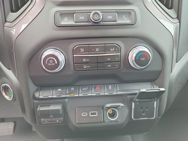 Photo of 2025 Onyx Black GMC Sierra 1500