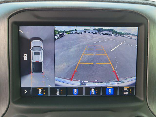 Photo of 2022 White Frost Tricoat GMC Sierra 1500
