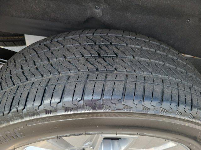 Photo of 2022 White Frost Tricoat GMC Sierra 1500
