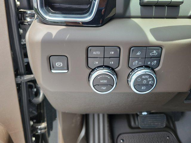 Photo of 2025 Onyx Black GMC Sierra 2500