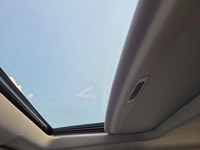 Photo of 2023 Onyx Black GMC Sierra 2500