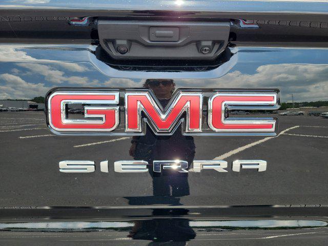 Photo of 2025 Onyx Black GMC Sierra 1500