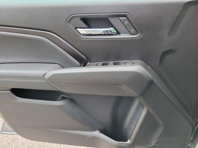Photo of 2025 Silver GMC Canyon