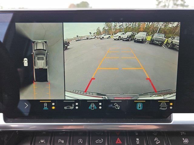 Photo of 2022 Summit White GMC Sierra 1500