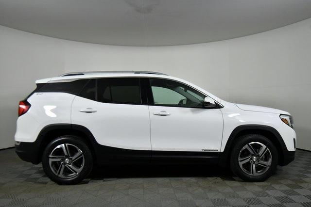 Photo of 2020 Summit White GMC Terrain