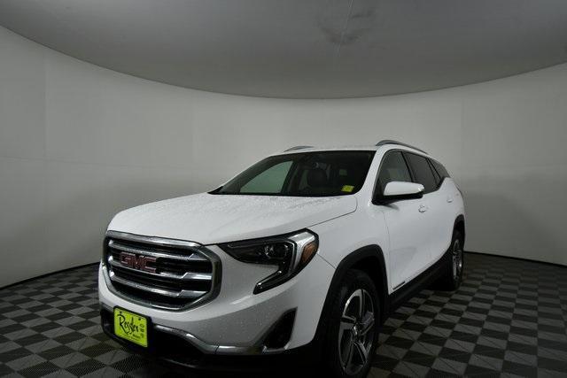 Photo of 2020 Summit White GMC Terrain