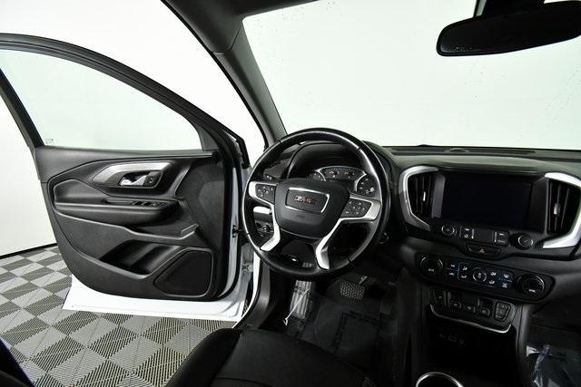 Photo of 2020 Summit White GMC Terrain