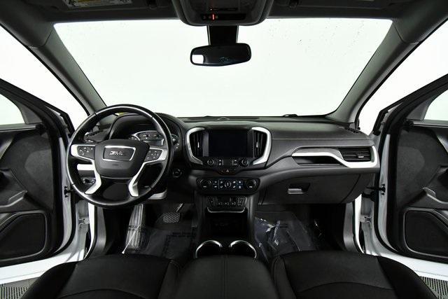 Photo of 2020 Summit White GMC Terrain