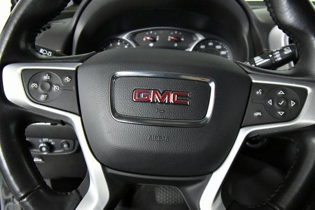 Photo of 2020 Summit White GMC Terrain