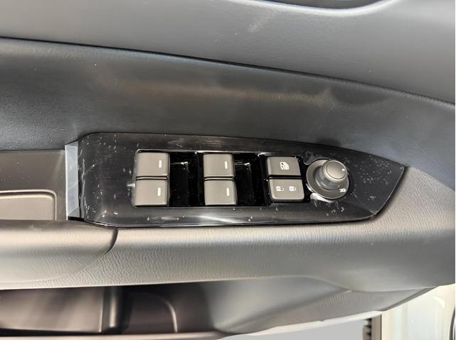 Photo of 2025 Rhodium Mazda CX-5