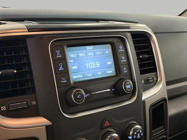 Photo of 2019 Bright White RAM 1500 Classic