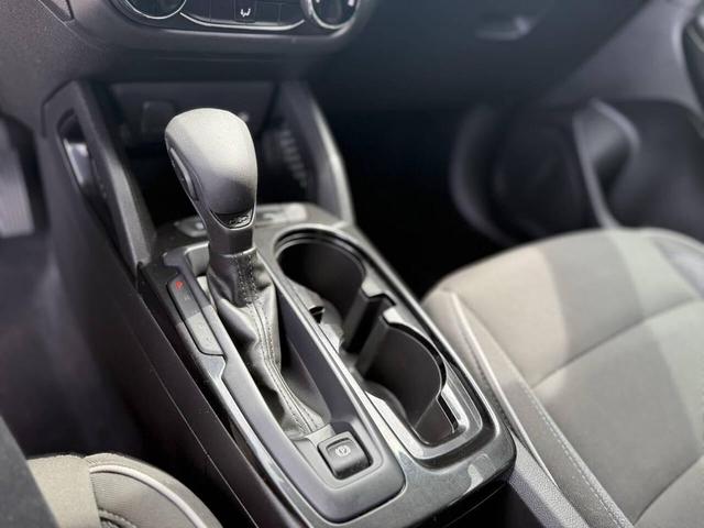 Photo of 2021 Summit White Chevrolet Trailblazer